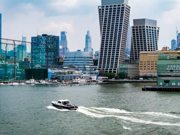 Power & Motoryacht Magazine